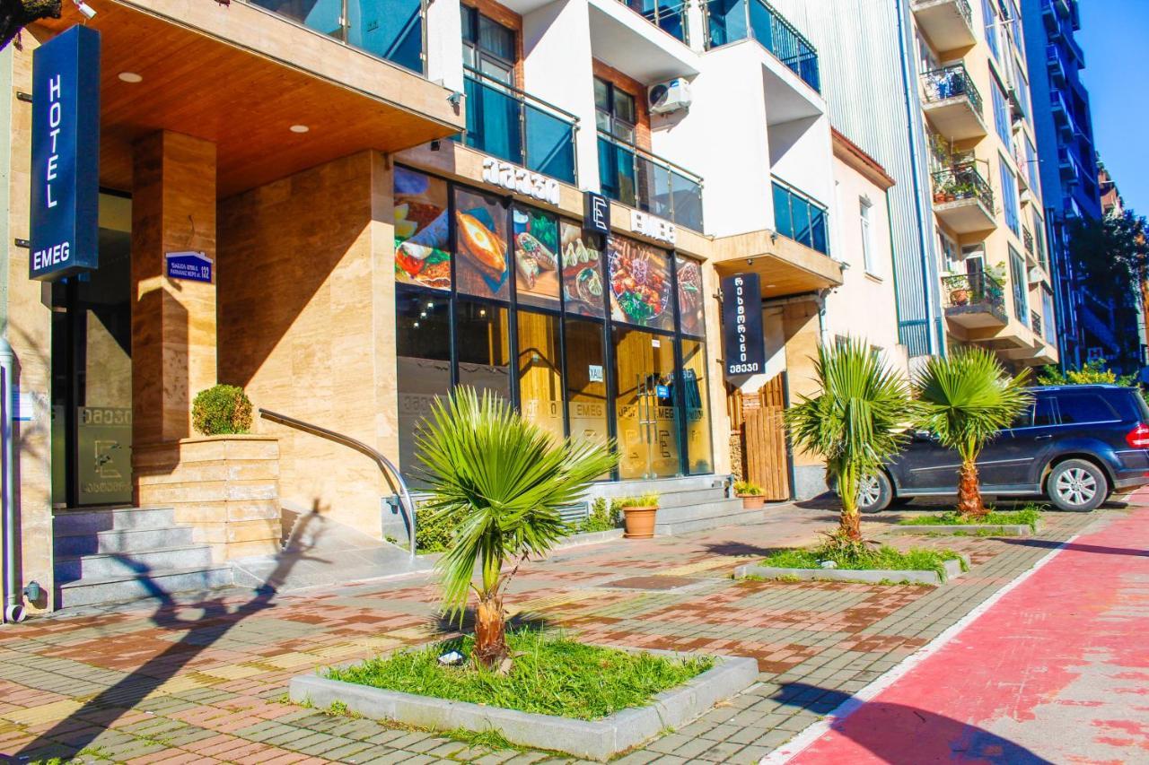 Emeg Hotel And Restaurant Batoumi Extérieur photo