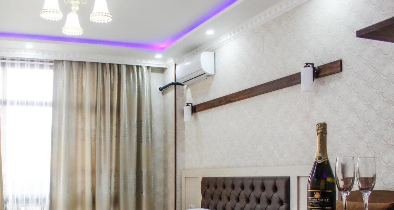 Emeg Hotel And Restaurant Batoumi Extérieur photo